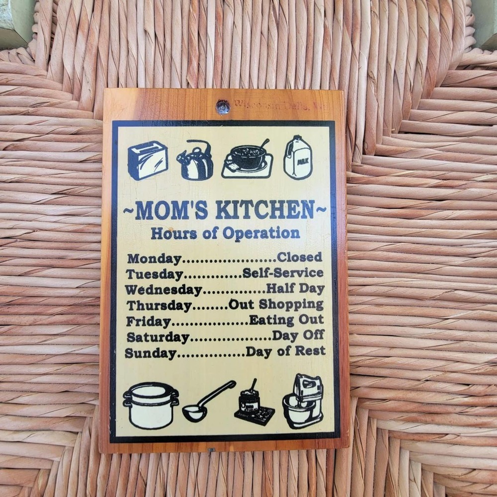 Vintage moms kitchen cooking themed